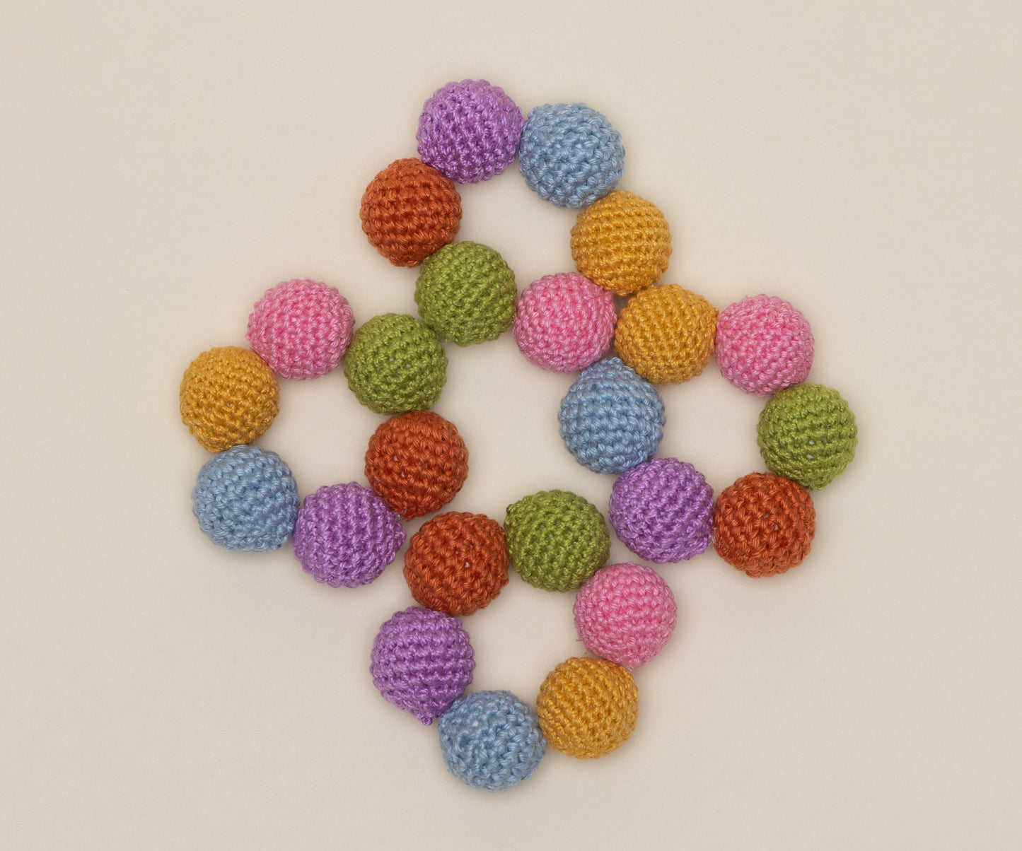 CONJUNTO PORTA GUARDANAPOS BOLINHAS CROCHE COLORIDO 1
