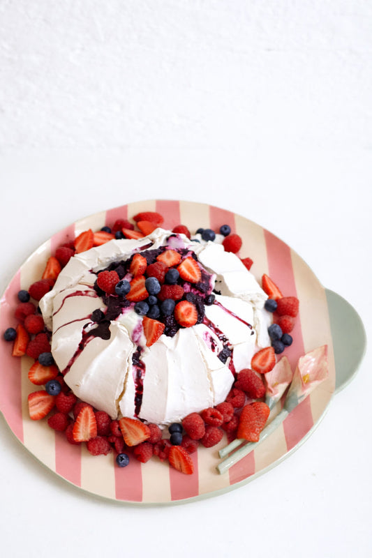 PAVLOVA + PRATO DE CERÂMICA (35cm)