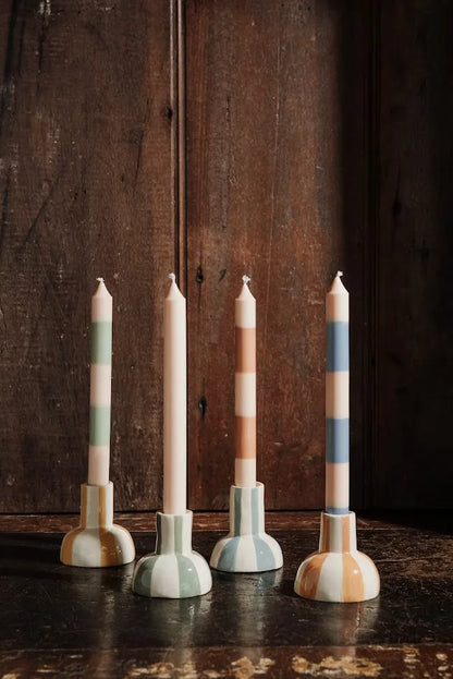 CASTIÇAL LISTRADO EM CERÂMICA – UNITÁRIO