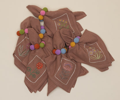 CONJUNTO GUARDANAPOS ALGODAO COM FLORES BORDADA 1