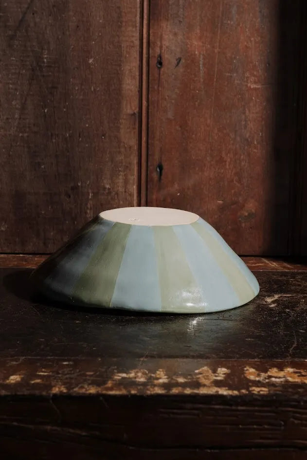 SALADEIRA AZUL LISTRADA DE VERDE – UNITÁRIO