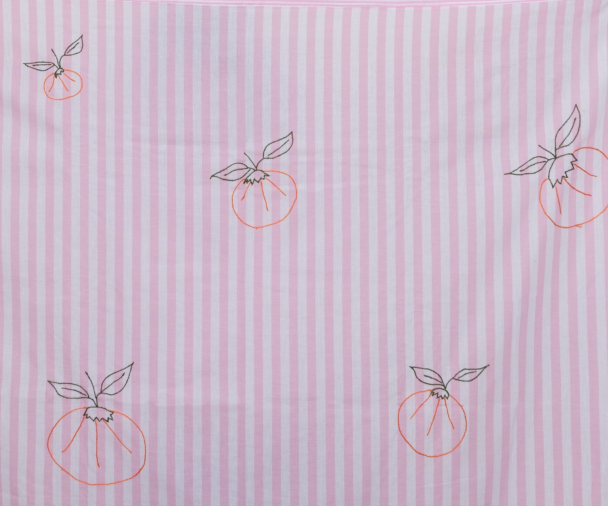 TOALHA RETANGULAR LISTRADA ROSA COM TANGERINAS